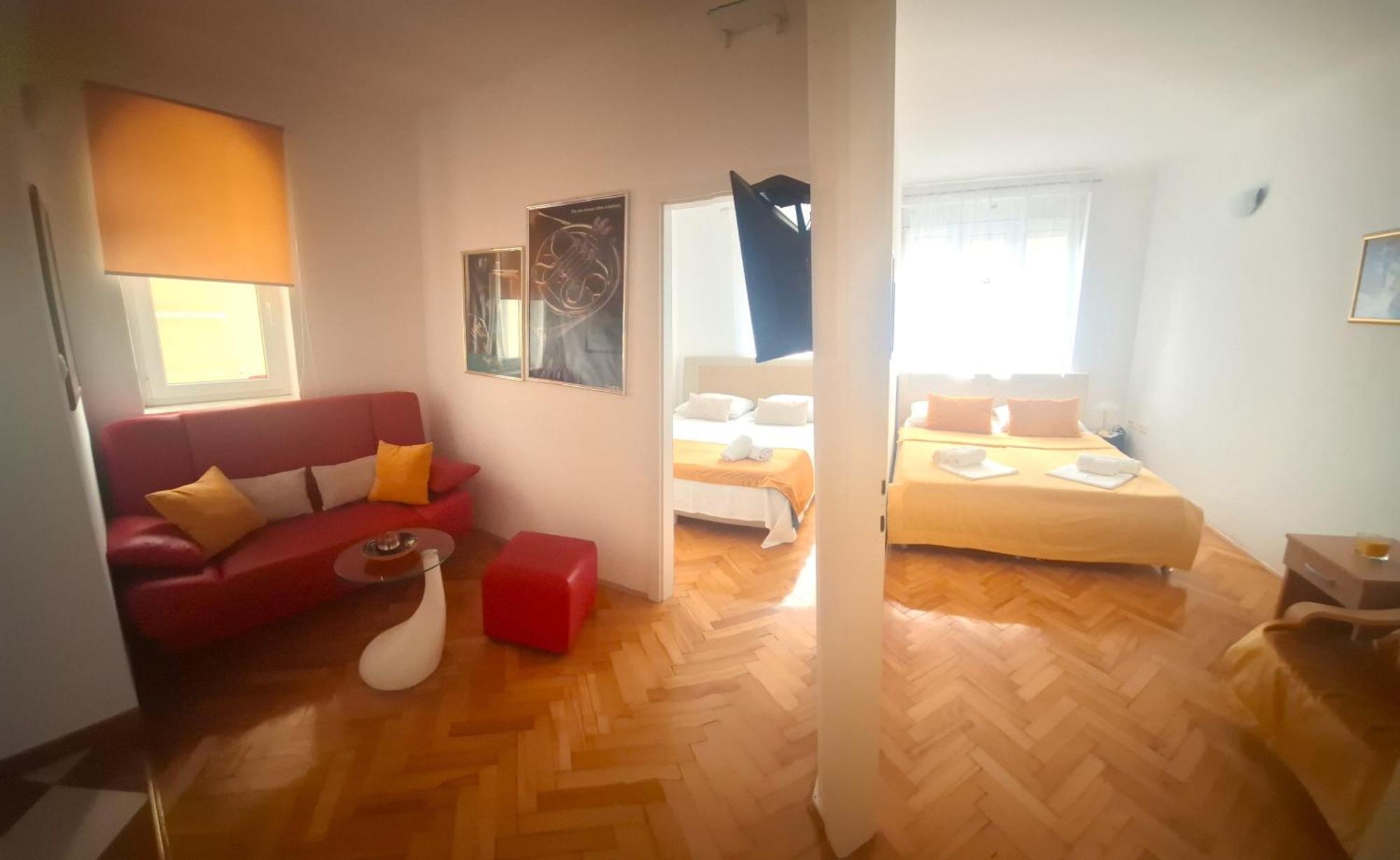 Sunny Center Apartment Split Kamer foto