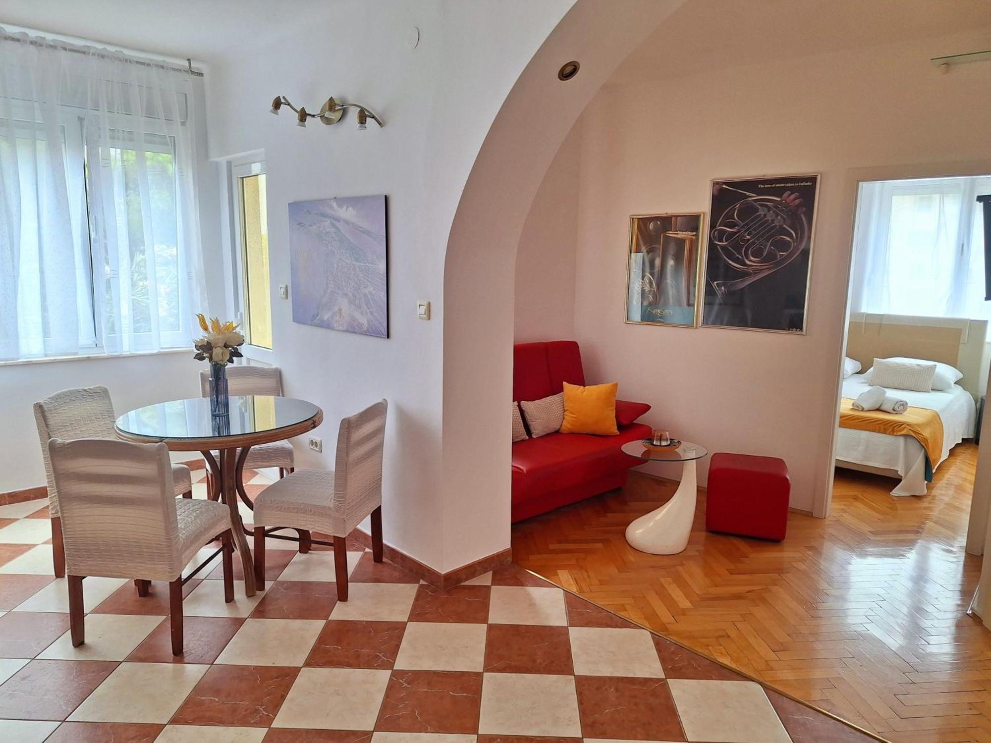 Sunny Center Apartment Split Kamer foto